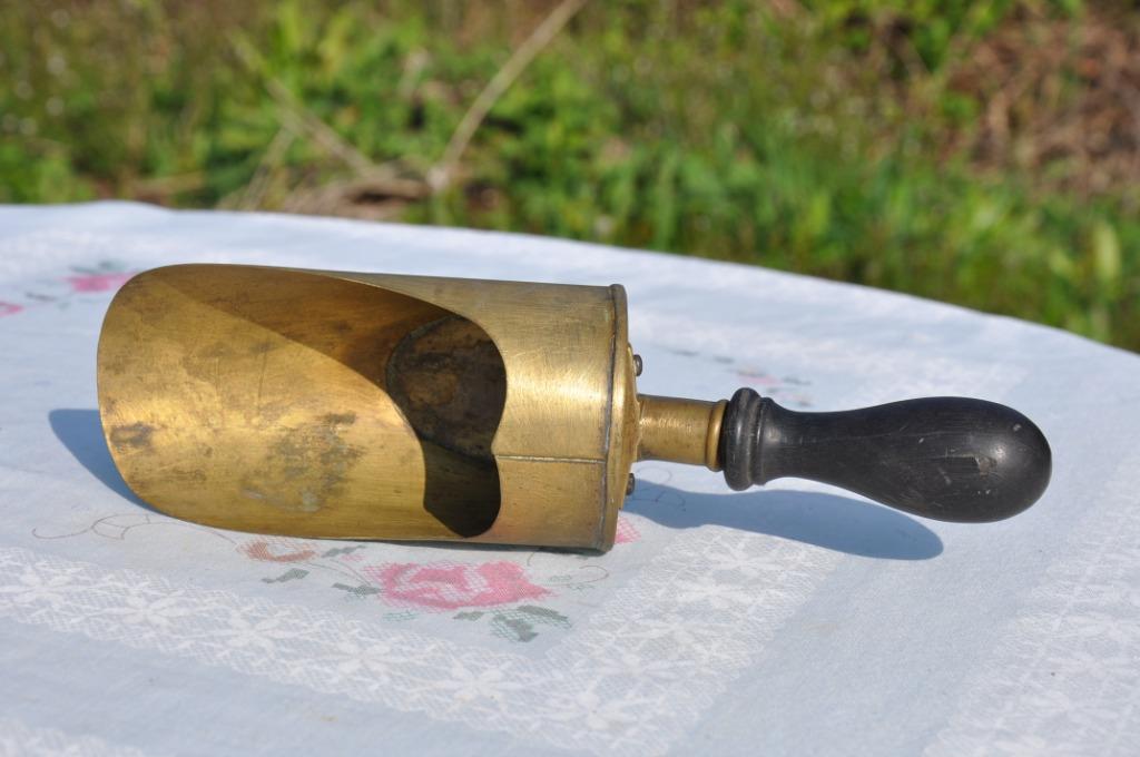 pelle en laiton manche en bois, Enlèvement ou Envoi, Cuivre