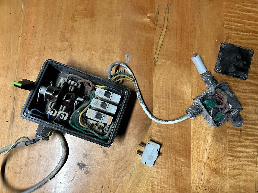 Escape room spullen - oude hoofdschakelaar en 3f motor schak, Ophalen of Verzenden, Gebruikt