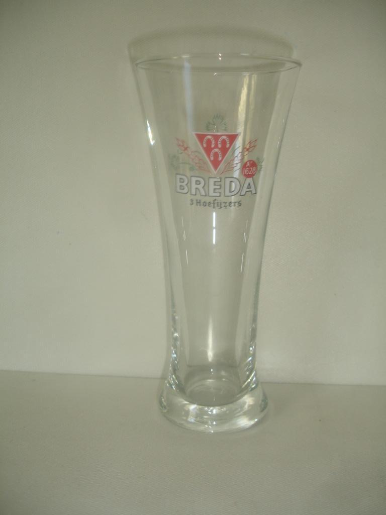 Bierglas Breda 3 Hoefijzers, brij. Drie Hoefijzers, Enlèvement ou Envoi, Comme neuf, Verre ou Verres, Autres marques