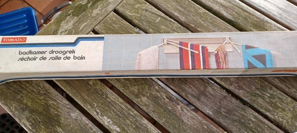 Badkamer droogrek Tomado, Ophalen, Zo goed als nieuw, Wasrek