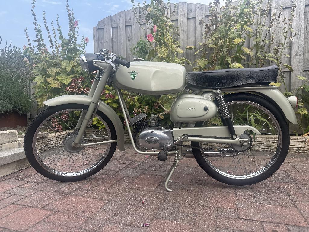 Italiaanse Oldtimer Brommer | FBM Gabbiano, Fietsen en Brommers, 49 cc, Klasse B (45 km/u), 3 versnellingen, Ophalen