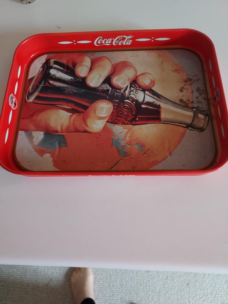 Blikken plateau van coca cola 27 cm op 21 cm, Verzamelen, Ophalen of Verzenden