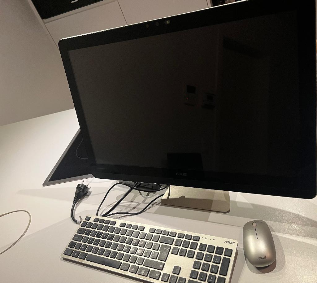 Computer, Computers en Software, Windows Laptops, Ophalen