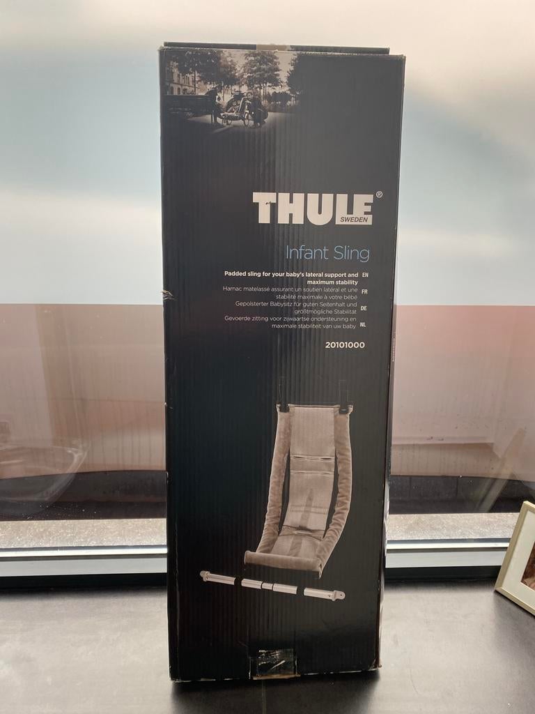 Thule infant sling coaster, Enlèvement, Comme neuf