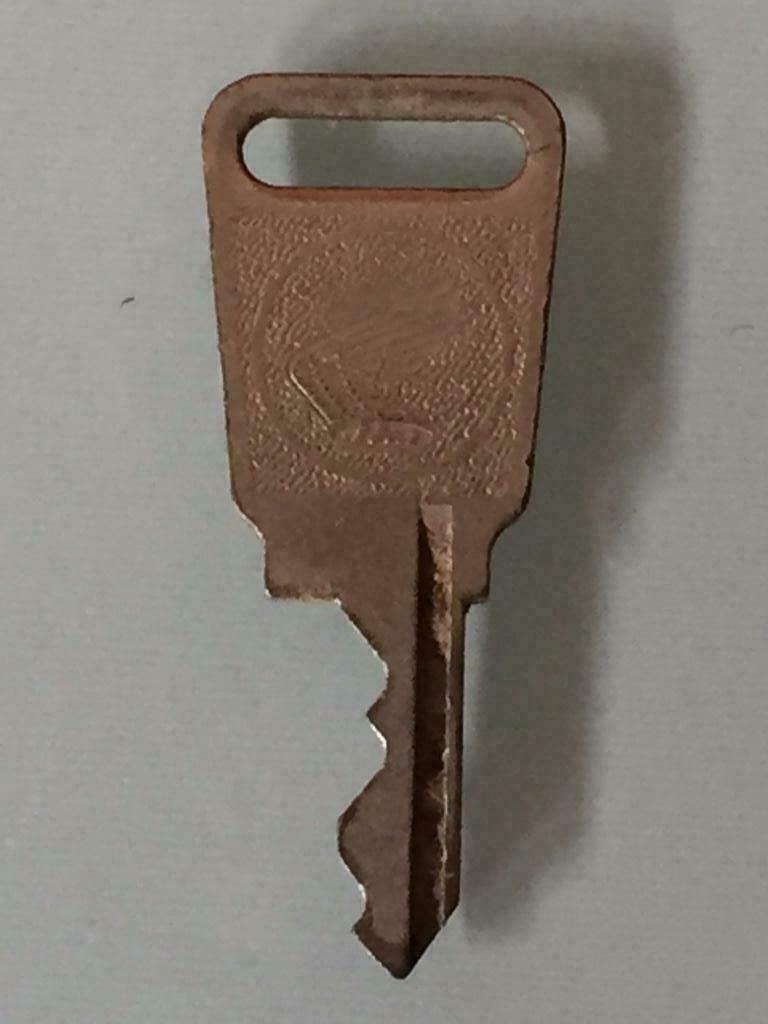 Sleutel Honda bromfiets vintage 60s code H2033, Motoren, Ophalen of Verzenden, Gebruikt
