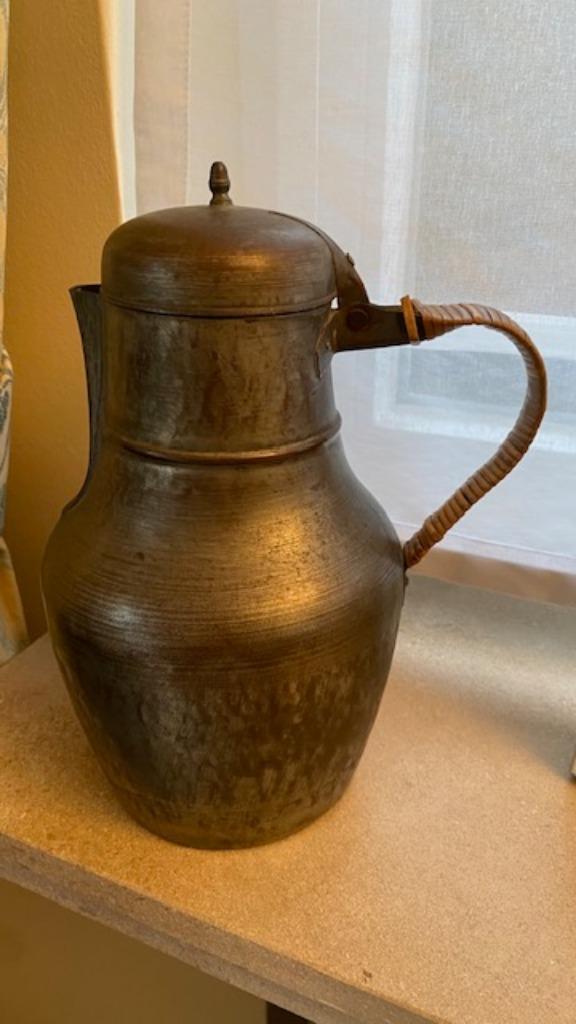 Ancien pichet en étain avec anse en osier, Antiquités & Art, Enlèvement