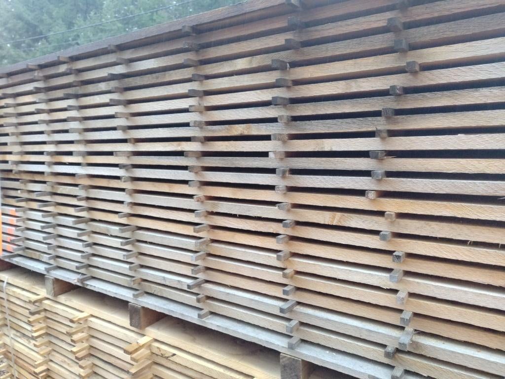Planches en chêne largeur et longueurs fixes