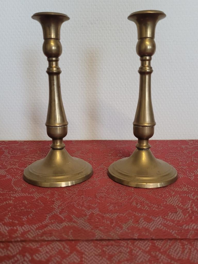 Paire chandeliers anciens cuivre jaune/antiquité, Envoi