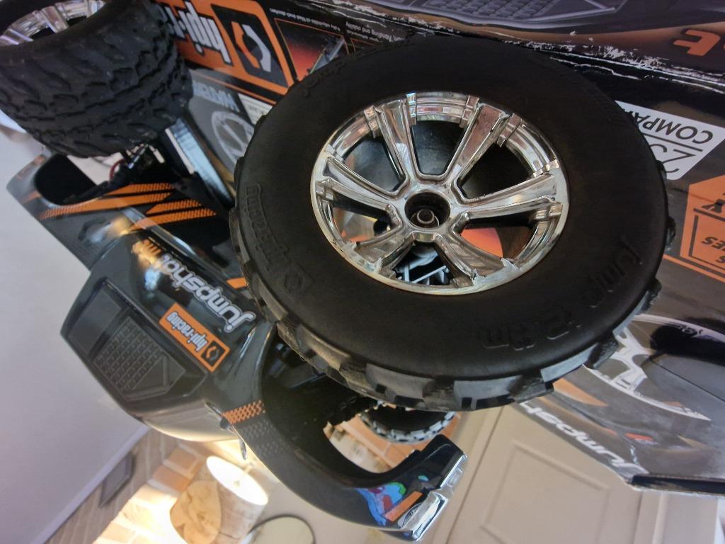 Hpi jumpshot geborstelde Rc-auto, Hobby en Vrije tijd, Auto offroad, Zo goed als nieuw, Schaal 1:10, RTR (Ready to Run)