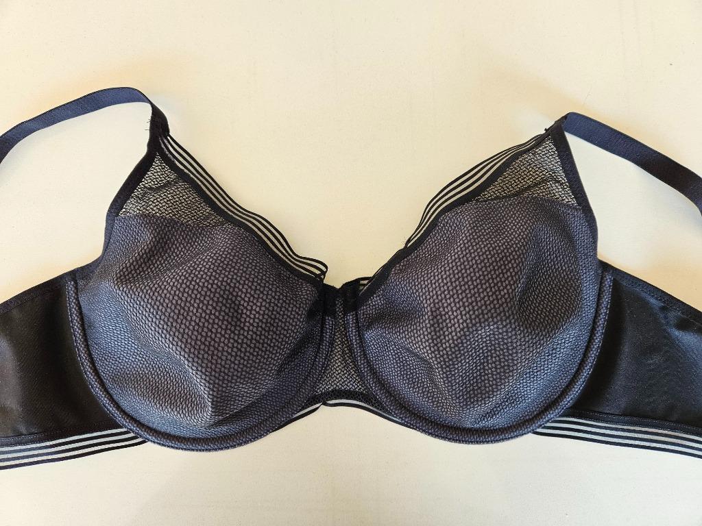 BH Triumph zwart, Kleding | Dames, Triumph, Ophalen of Verzenden, Zwart, BH