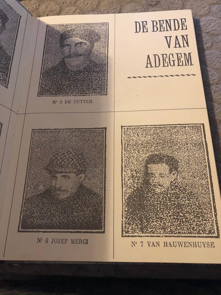 De bende van Adegem 1922 - Hugo Notteboom, Enlèvement ou Envoi, Comme neuf, 20e siècle ou après, Hugo Notteboom