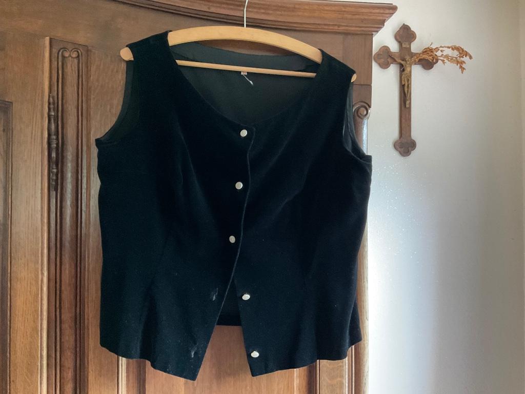 Zwarte velours gilet vintage, Vêtements | Femmes, Enlèvement, Comme neuf, Taille 46/48 (XL) ou plus grande, Noir