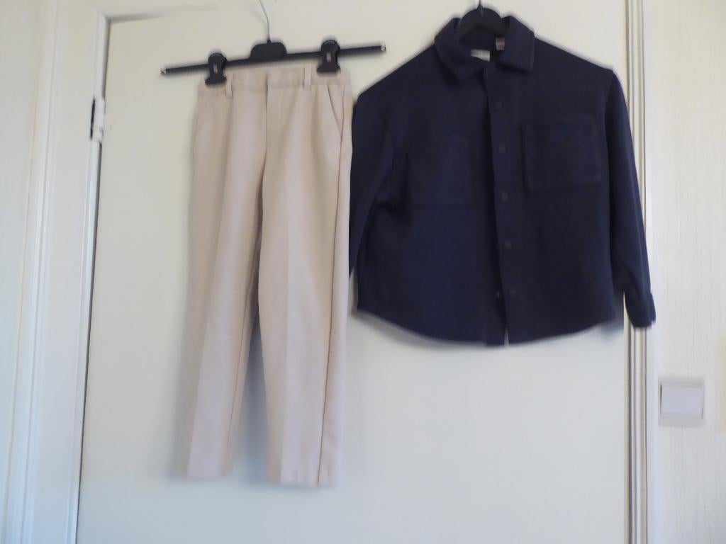 ZARA-kleding voor kinderen van 5 tot 6 jaar, Ophalen, Jongen of Meisje, Zo goed als nieuw, Setje