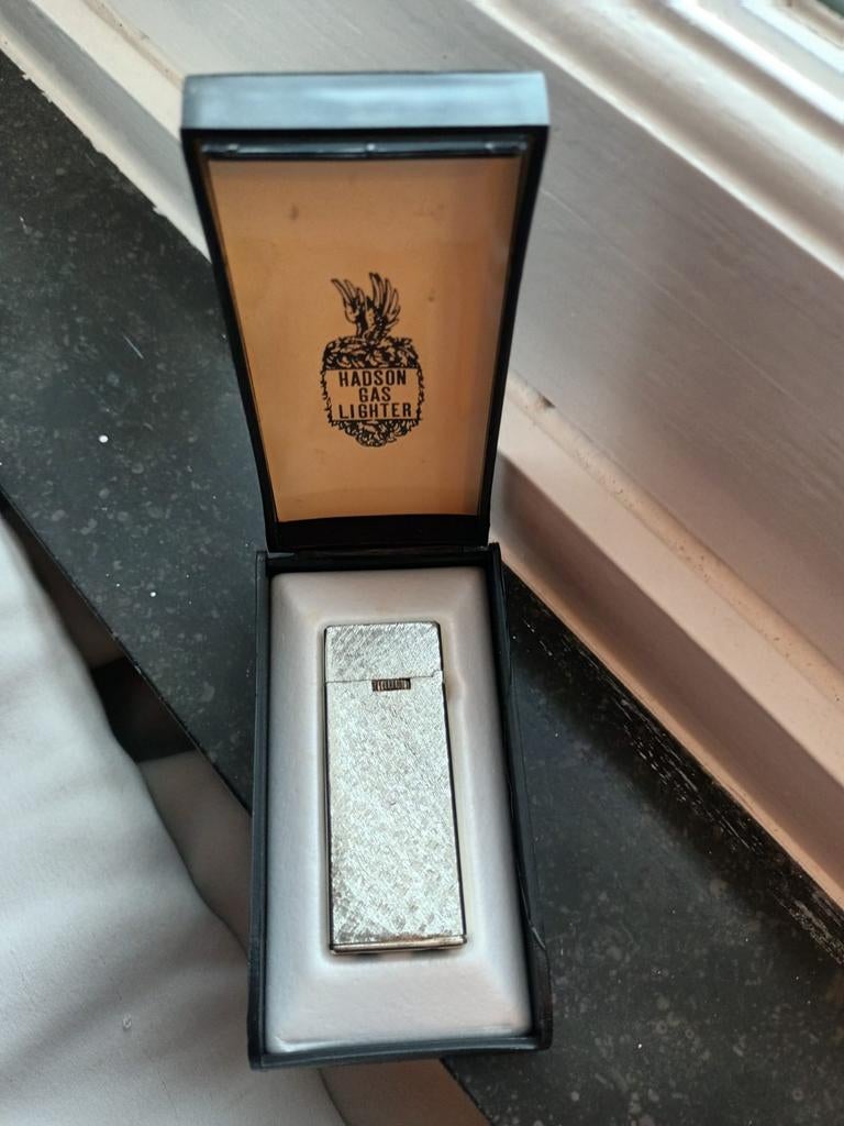 Ancien et beau briquet Hadson Vintage, Comme neuf, Briquet