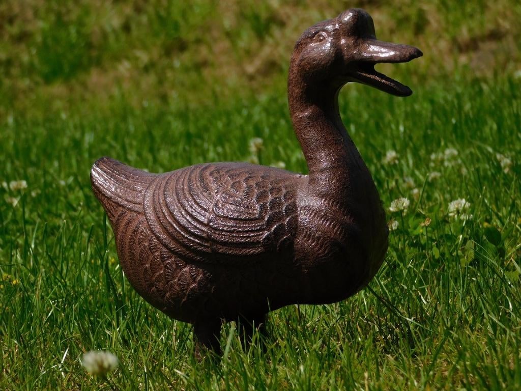 Beeld Eend - Gietijzer - Bruin, Tuin en Terras, Tuinbeelden, Ophalen of Verzenden, Metaal, Dierenbeeld