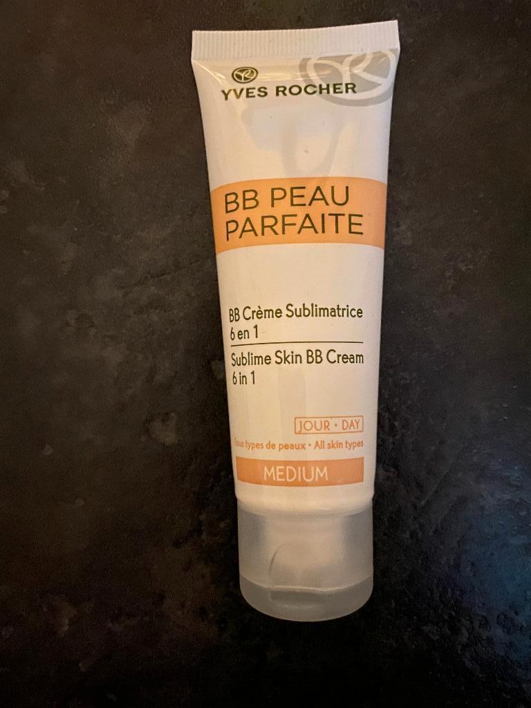 BB cream, Yves Rocher, als nieuw, kleur medium, Gehele gezicht, Beige, Ophalen of Verzenden, Zo goed als nieuw