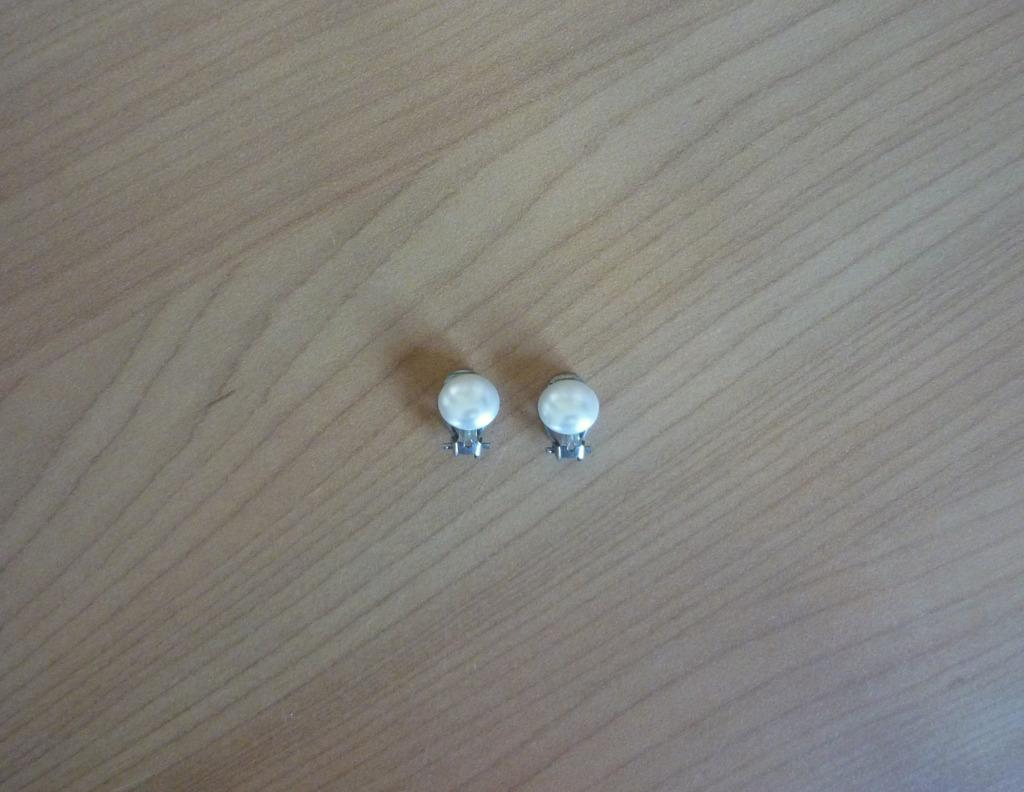 Zilverkleurige witte ronde parel oorbellen clips oorclips, Enlèvement ou Envoi