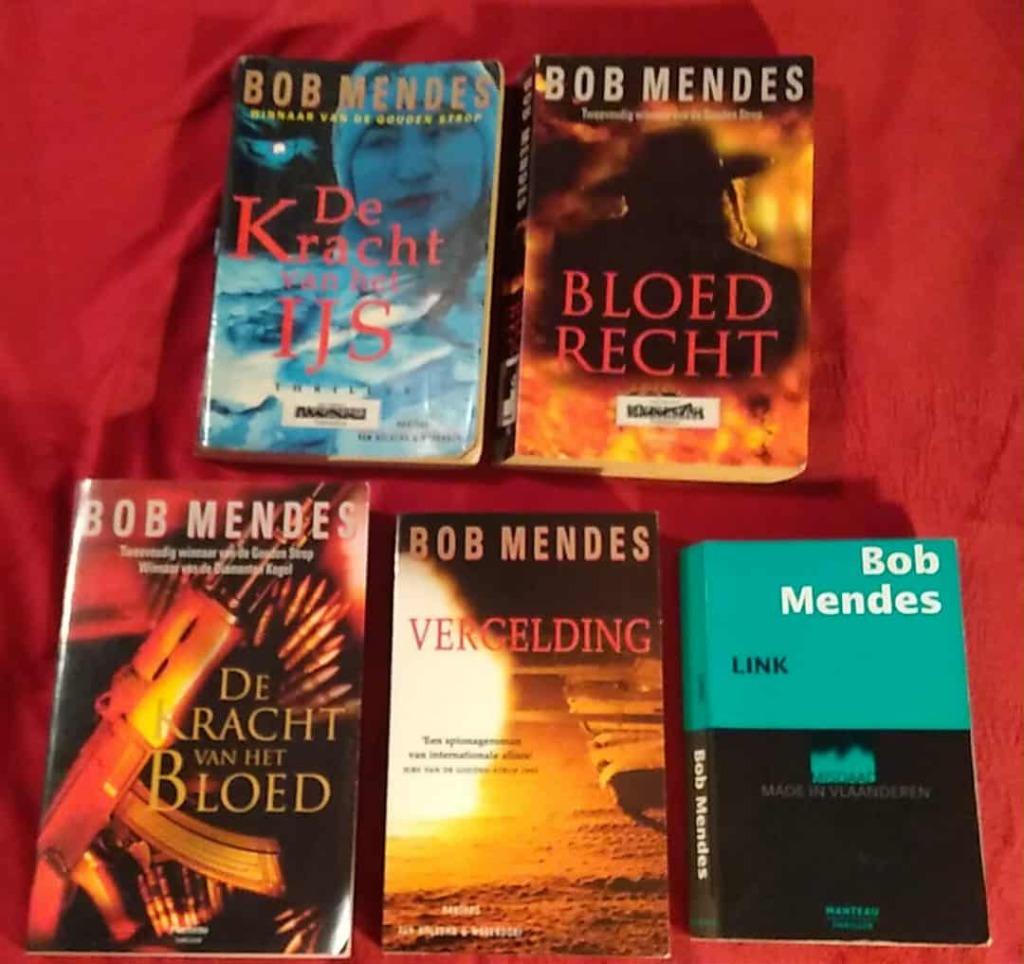 boeken van Bob Mendes, Livres, Thrillers, Enlèvement ou Envoi
