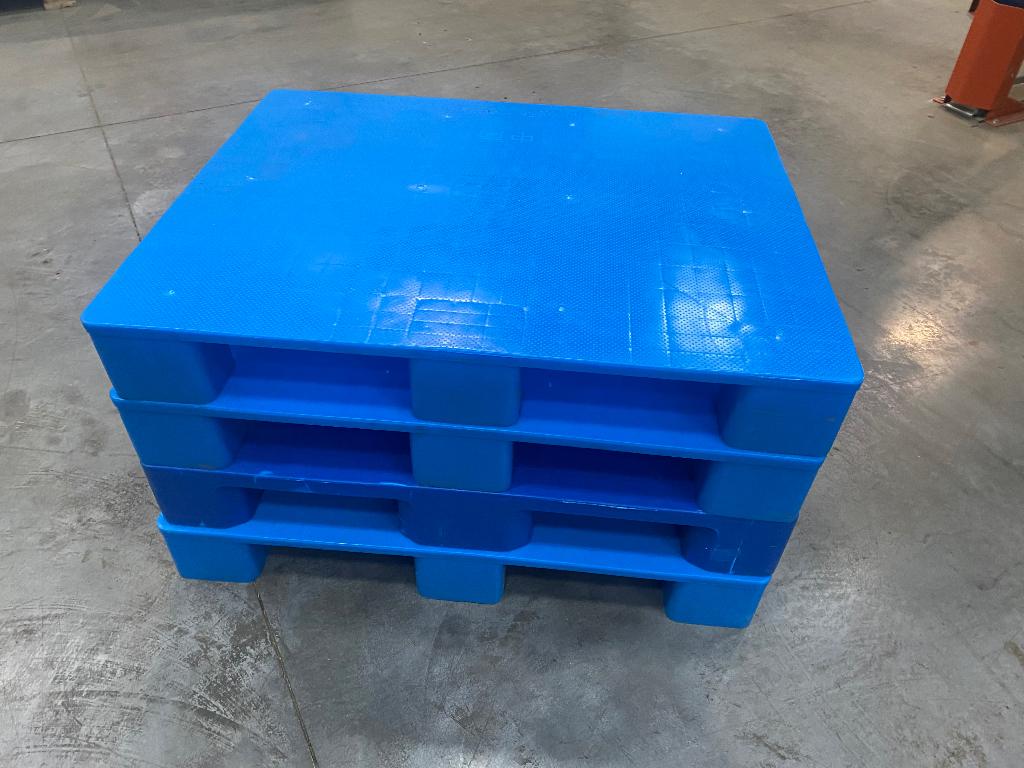 Kunststof pallet maat 80*100*15, Ophalen, Zo goed als nieuw, Pallet