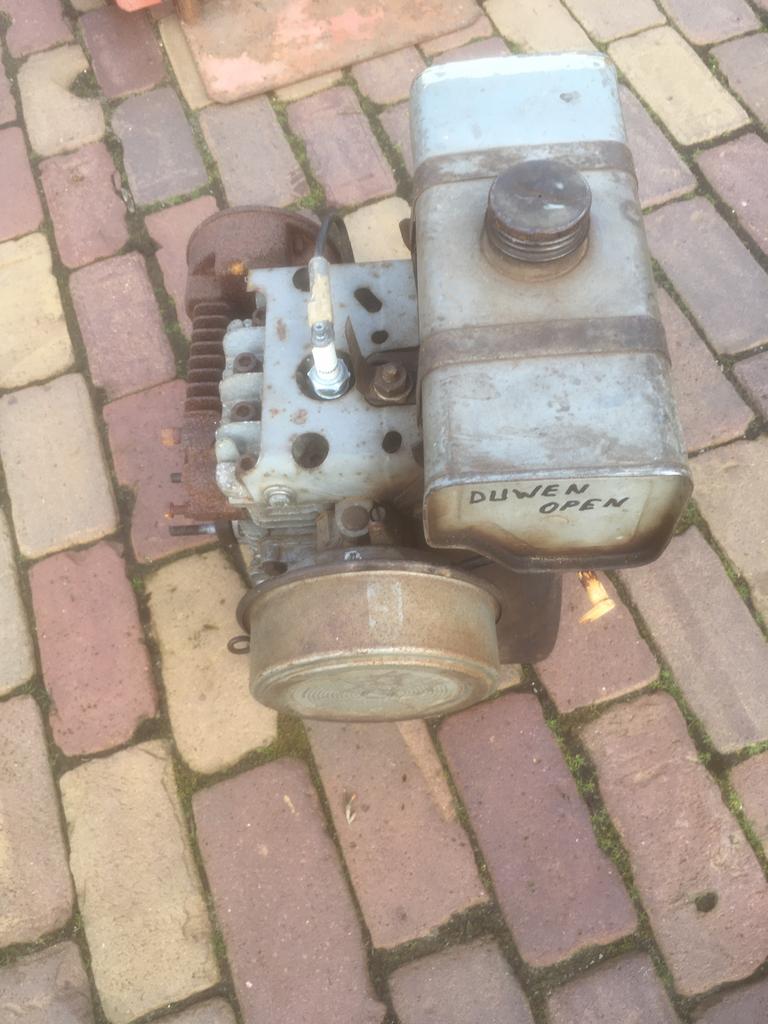 Bernard motor 39B, Doe-het-zelf en Bouw, Ophalen of Verzenden