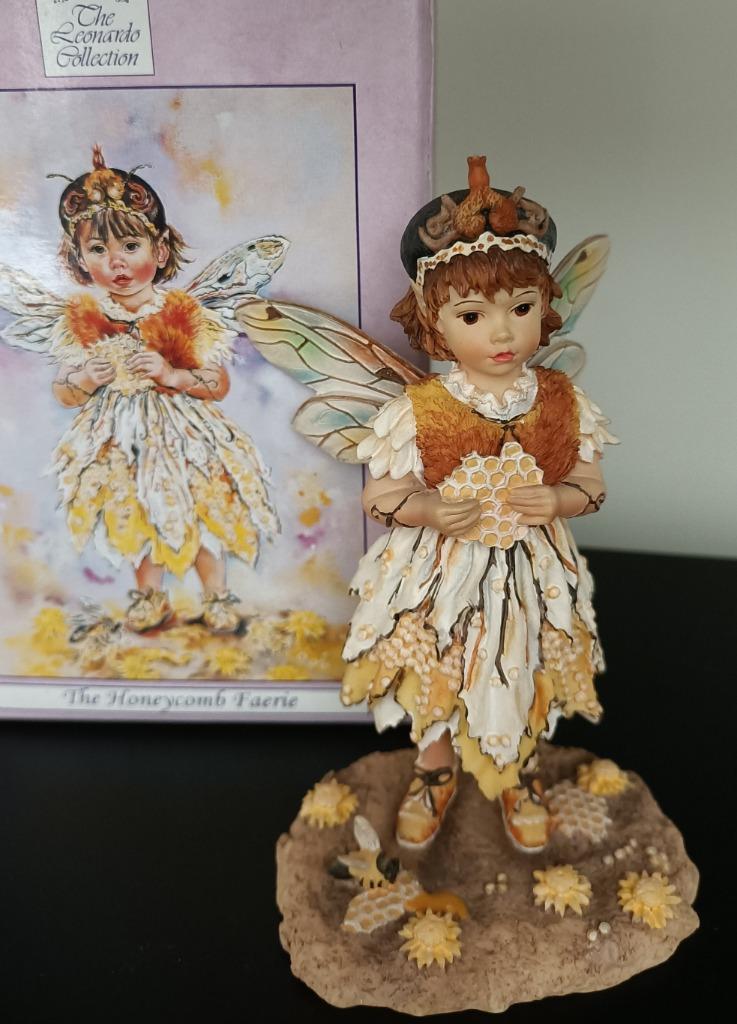 The honeycomb faerie - Christine Haworth - Faerie Poppets, Verzamelen, Ophalen of Verzenden, Zo goed als nieuw, Fantasy