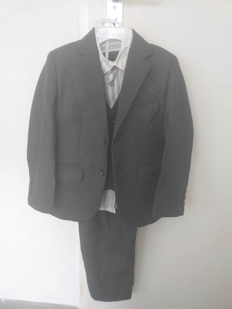 Costume 3 pièces pour enfant, Enlèvement ou Envoi