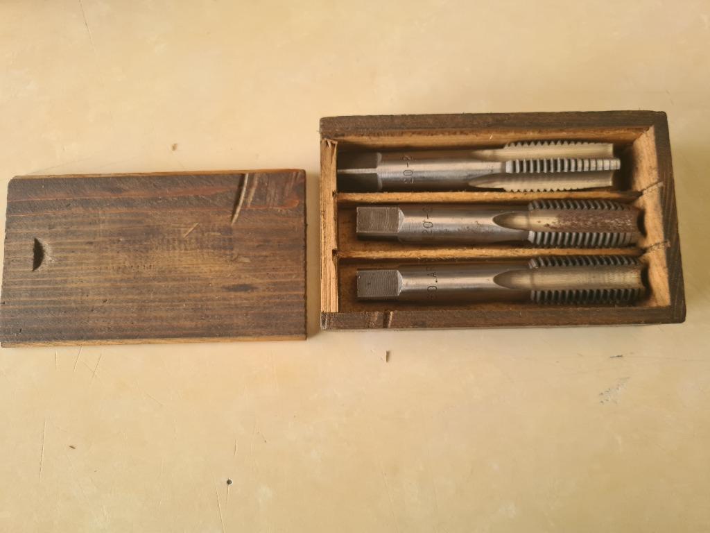 Tarauds jeu de 3 en neuf, Envoi, Neuf