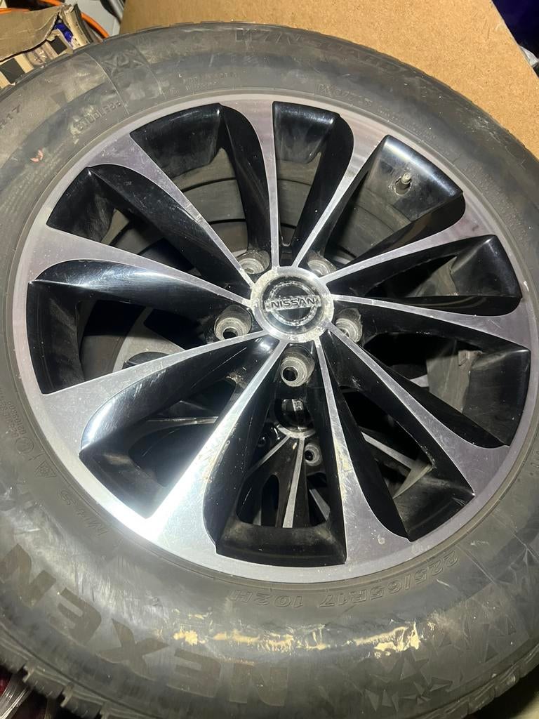 4 jantes avec pneus hiver nissan X trail 225/65/17 102H, Pneus et Jantes, 17 pouces, Enlèvement, Utilisé