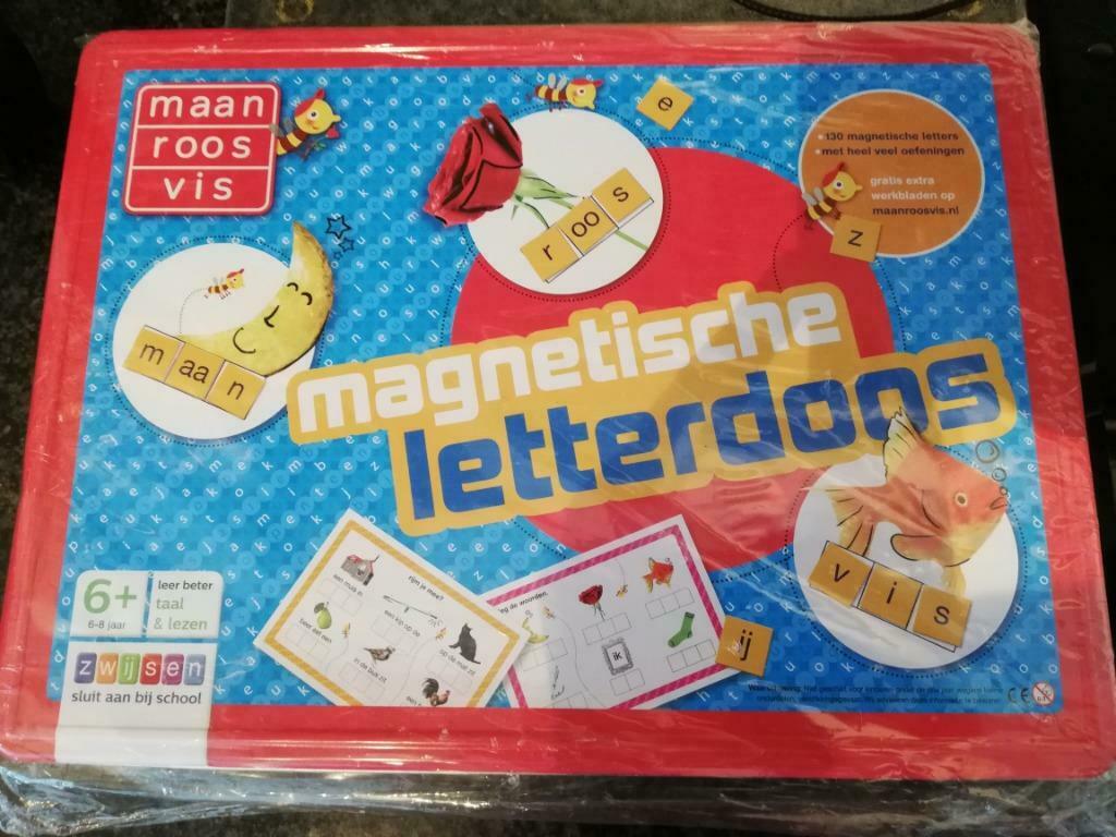 magnetische letterdoos maan-roos-vis Zwijsen, Ophalen of Verzenden, Zo goed als nieuw, Taal en Lezen