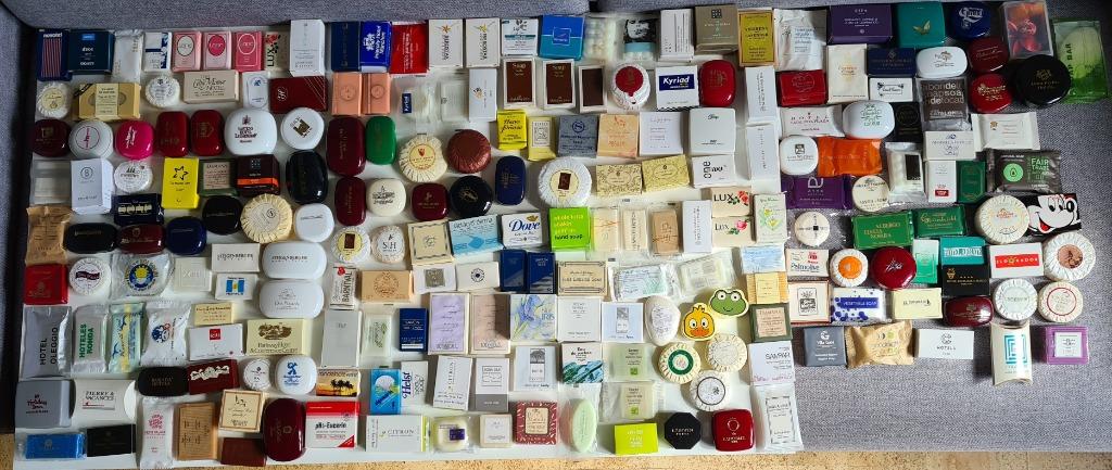 Verzameling kleine zeepjes (228), Verzamelen, Ophalen