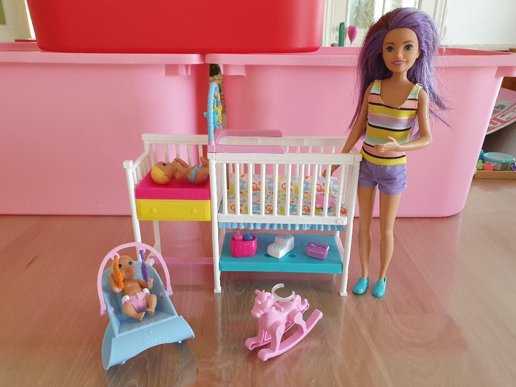 Barbie babysitter, Ophalen, Zo goed als nieuw, Barbie