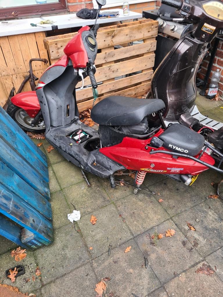 Kymco 50cc scooter alle onderdeelen apart beschikbaar, Fietsen en Brommers, Brommeronderdelen | Algemeen, Ophalen of Verzenden