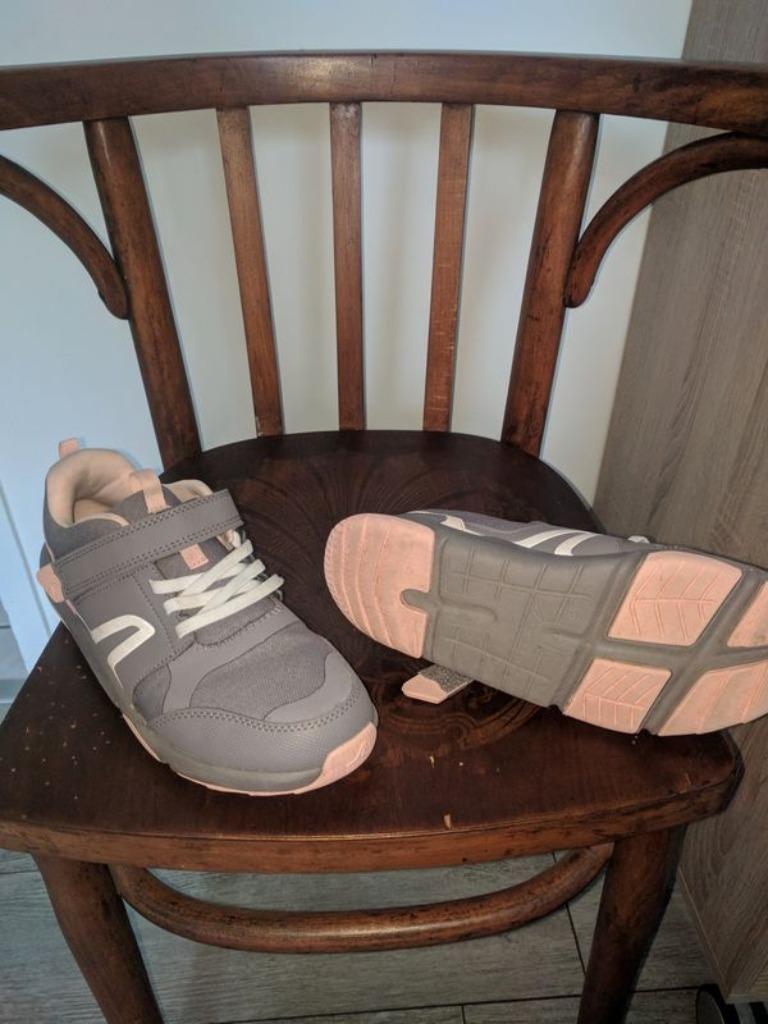 Sportschoenen Actiwalk P36 sneakers, Sport en Fitness, Basketbal, Ophalen, Gebruikt, Schoenen