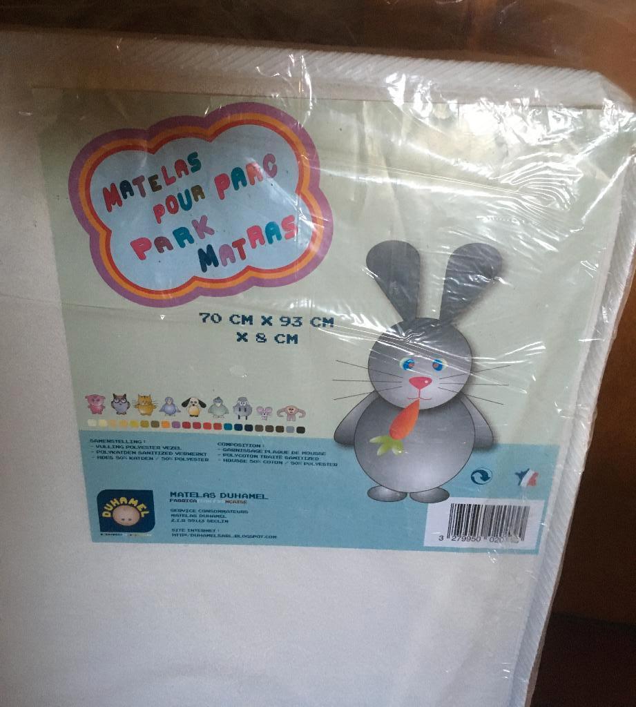 Matelas pour parc enfant, Enlèvement, Neuf, Rectangulaire
