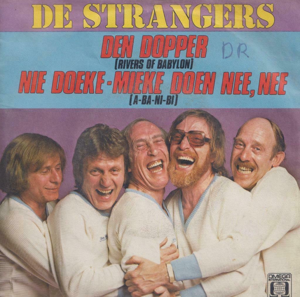 De Strangers – Den dopper / Nie doeke-Mieke doen nee, nee -, CD & DVD, Vinyles Singles, Utilisé, Single, En néerlandais, 7 pouces