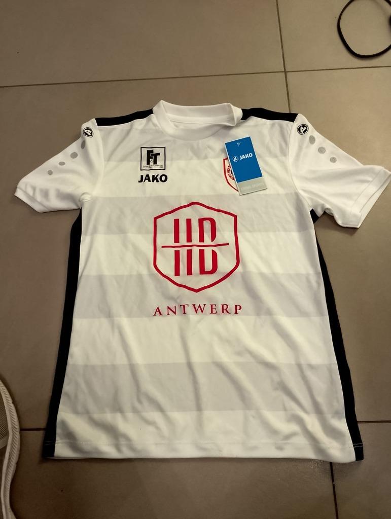 NIEUW voetbalshirt Jako RAFC Antwerp maat 140, Ophalen of Verzenden