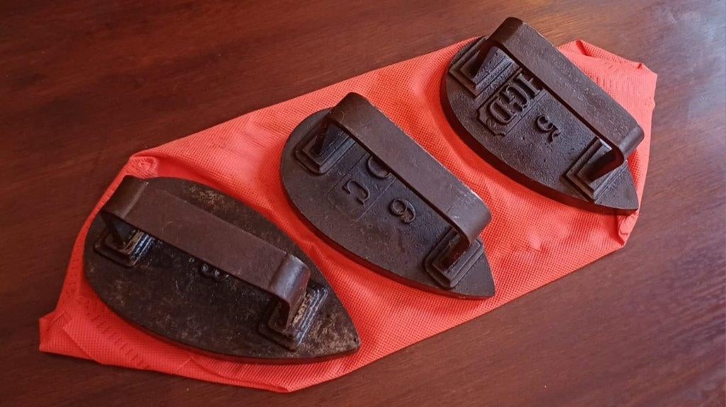 Vintage strijkijzers, Antiek en Kunst, Ophalen