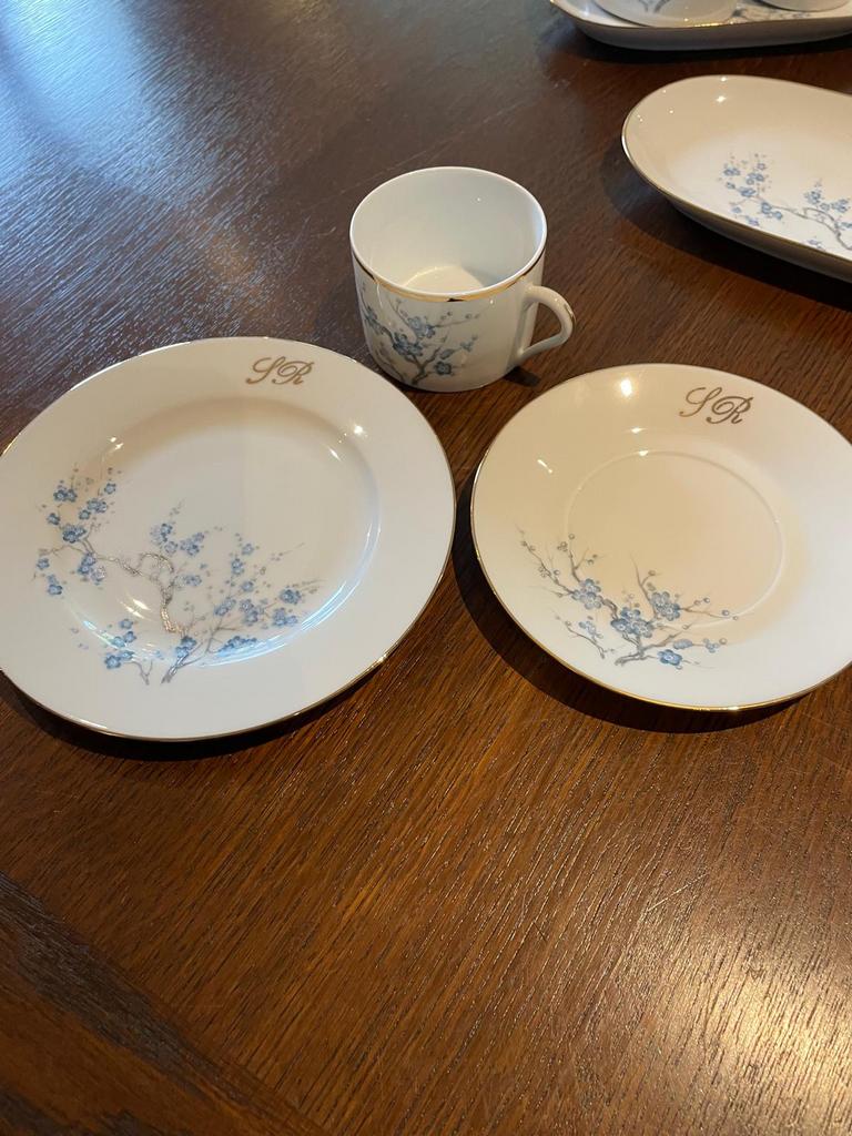 Service à café/thé Limoges 42 pièces - dorée - état neuf, Enlèvement ou Envoi