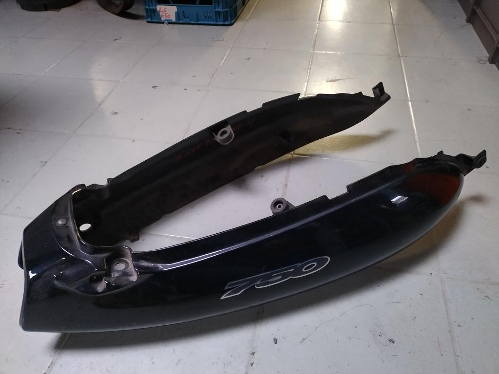 suzuki gsxf 600/750 van '98-'05 achterkuipdeel, Motoren, Ophalen of Verzenden, Gebruikt