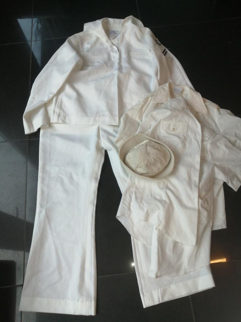 USA - NAVY - UNIFORME FEMININ (S), Enlèvement ou Envoi, Marine, Vêtements ou Chaussures