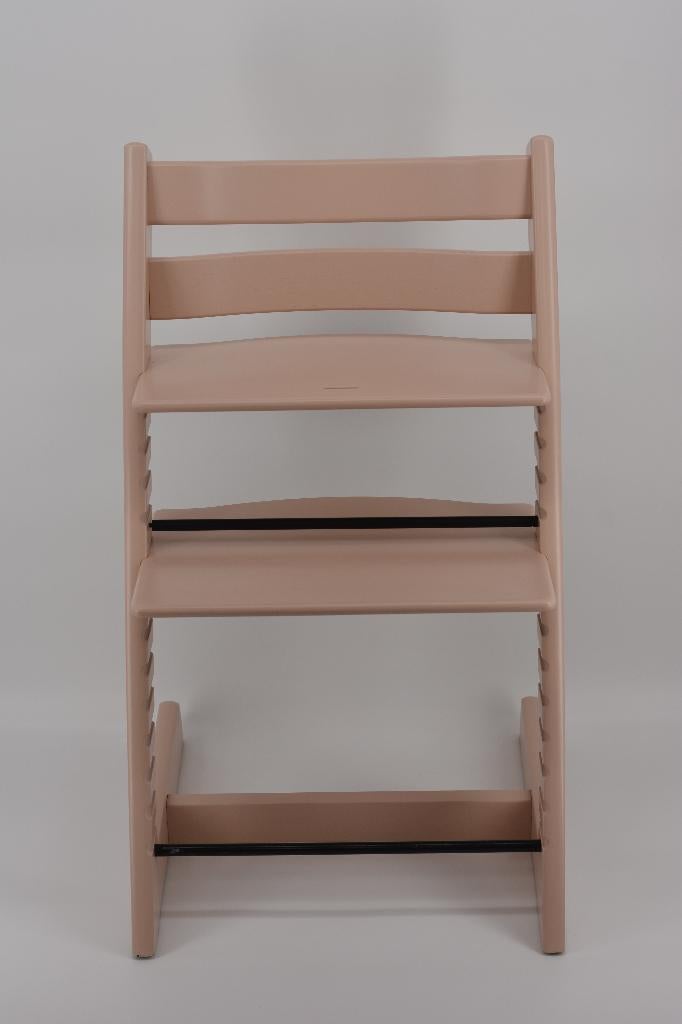 Stokke Tripp Trapp Serene Pink — Modèle remis à neuf, Envoi, Utilisé, Chaise évolutive, Ceinture(s)