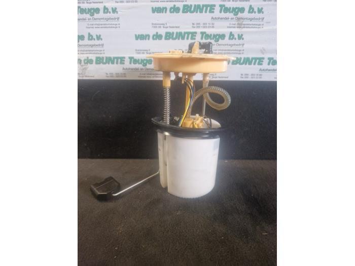 Pompe carburant électrique d'un Volkswagen Passat, Autos : Pièces & Accessoires, Systèmes à carburant, Volkswagen, Utilisé, 3 mois de garantie