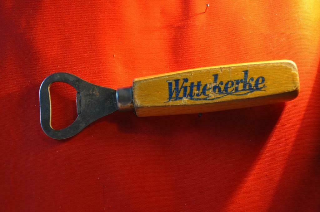 §  decapsuleur  bois et metal publicitaire wittekerke (22), Ophalen of Verzenden, Gebruikt, Flesopener, Overige merken