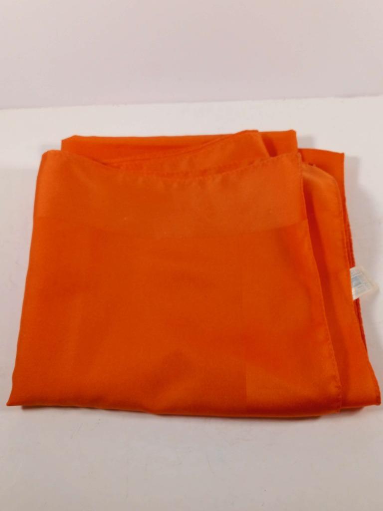 Foulard orange - Borelli italy polyester, Borelli, Enlèvement ou Envoi, Comme neuf, Écharpe