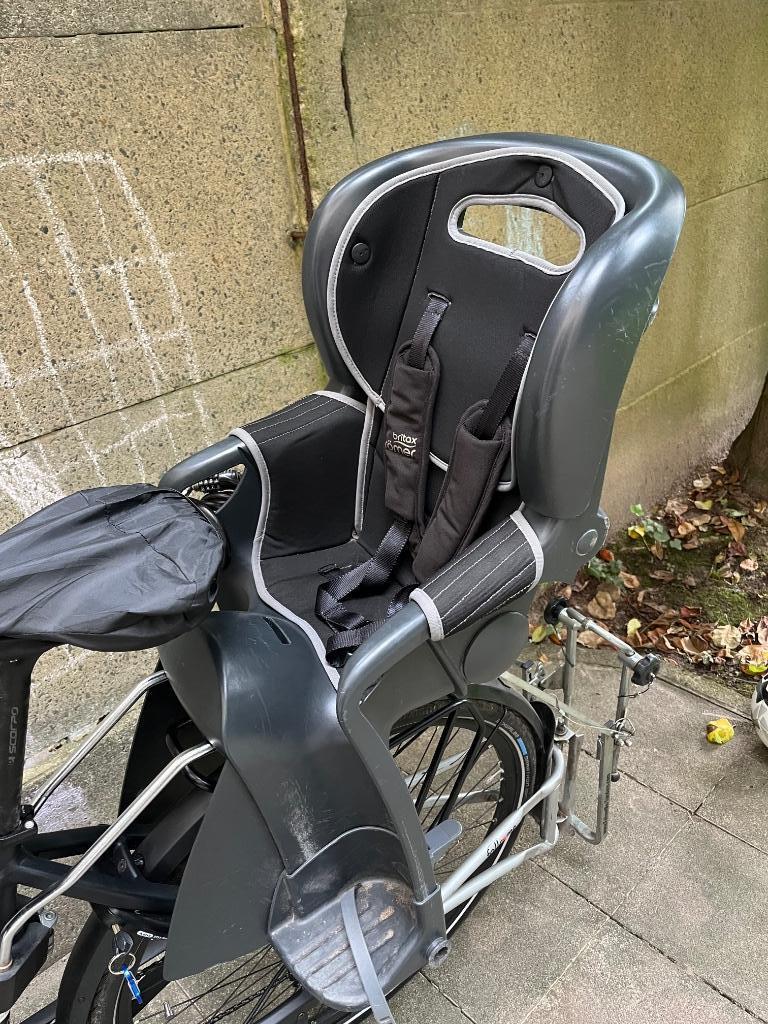 Siège pour vélo Römer Jockey Comfort avec protection pluie, Fietsen en Brommers, Ophalen, Zo goed als nieuw, Overige typen, Römer