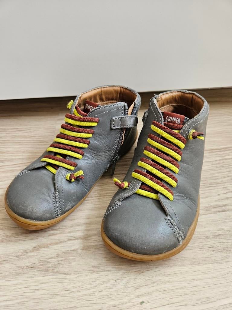 Chaussures zippées Camper grises, bon état, taille 30, Garçon ou Fille, Camper, Enlèvement, Utilisé