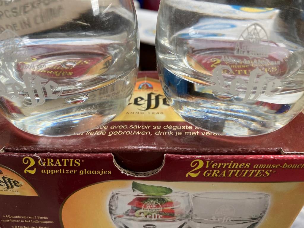 Leffe amuse glaasjes, Ophalen