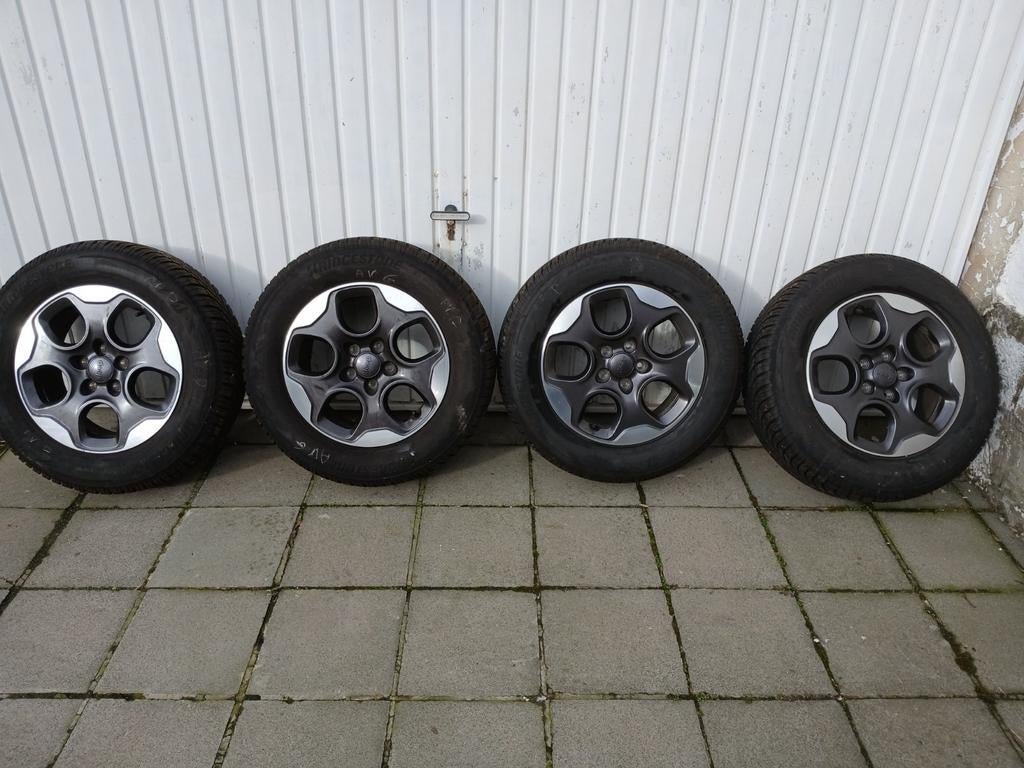 4 jantes + 4 pneus hiver Jeep renegade, Enlèvement, Pneus hiver, Pneu(s)