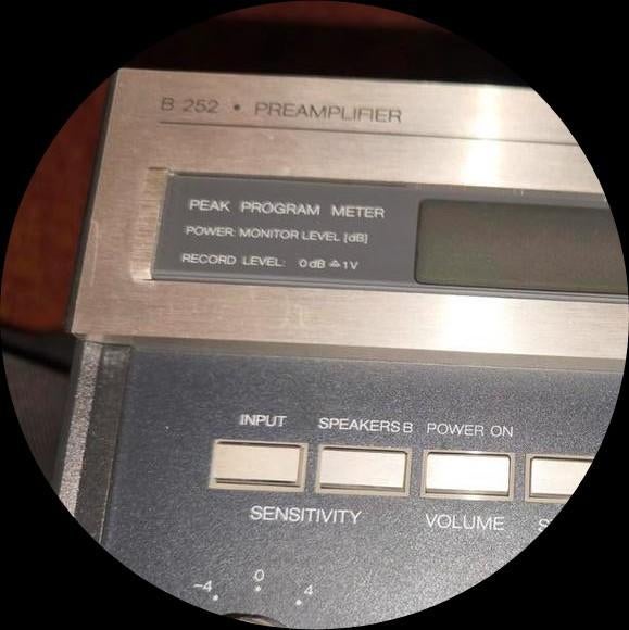 REVOX VOORVERSTERKER, Ophalen, Zo goed als nieuw