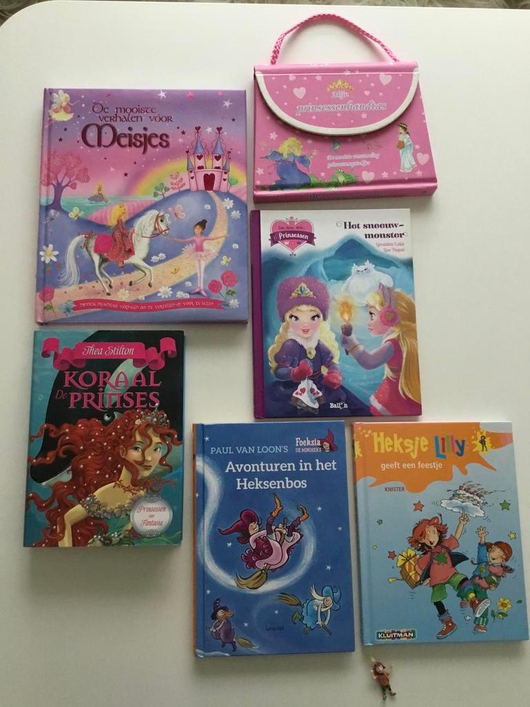 Meisjes leesboeken, Ophalen of Verzenden, Zo goed als nieuw